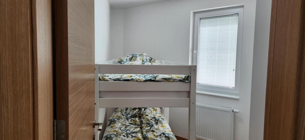 Brand New Two Bedroom And One Living Room Apartment In A Great Location! Сараево Екстериор снимка